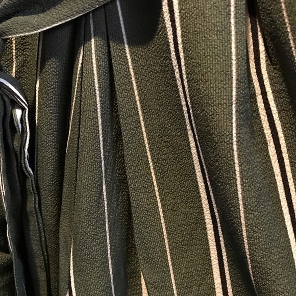 Closeout!▪️Chic Olive Striped Jumpsuit-70’s - Picture 3 of 5